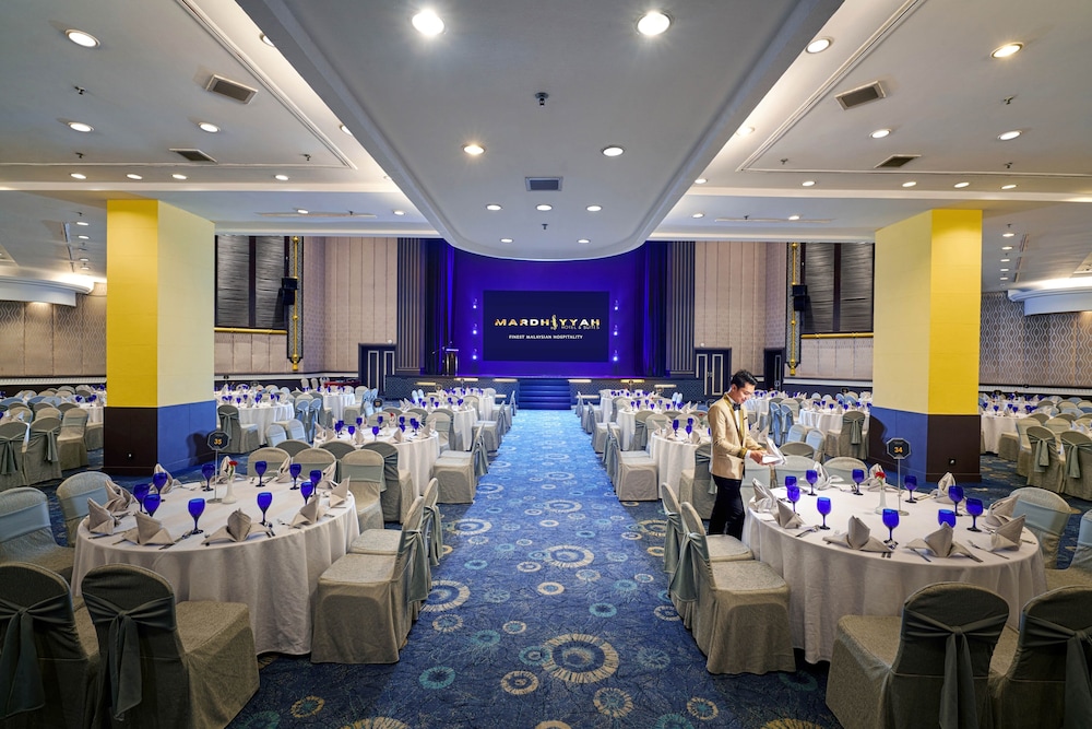 Mardhiyyah Hotel And Suites 44/52