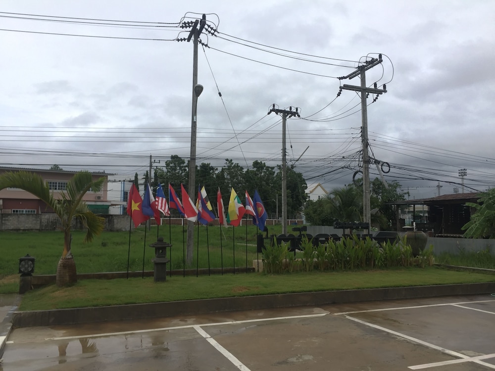Phetcharat Grand Hotel Maesot 31/50