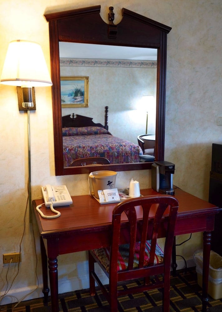 Pilgrim Inn 29/44