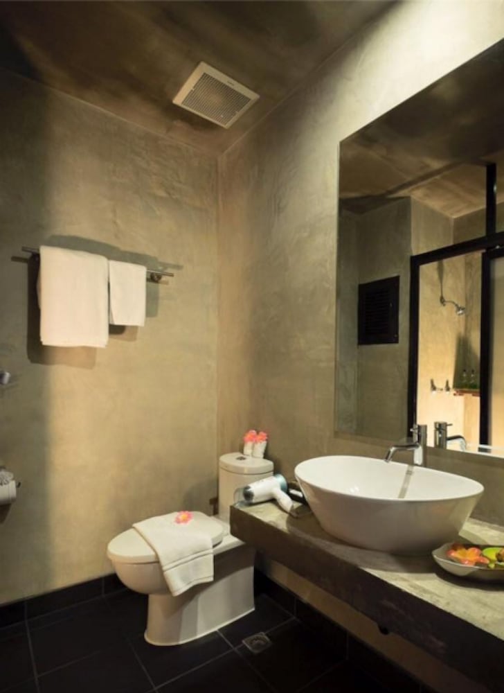 Thapae Loft 50/66