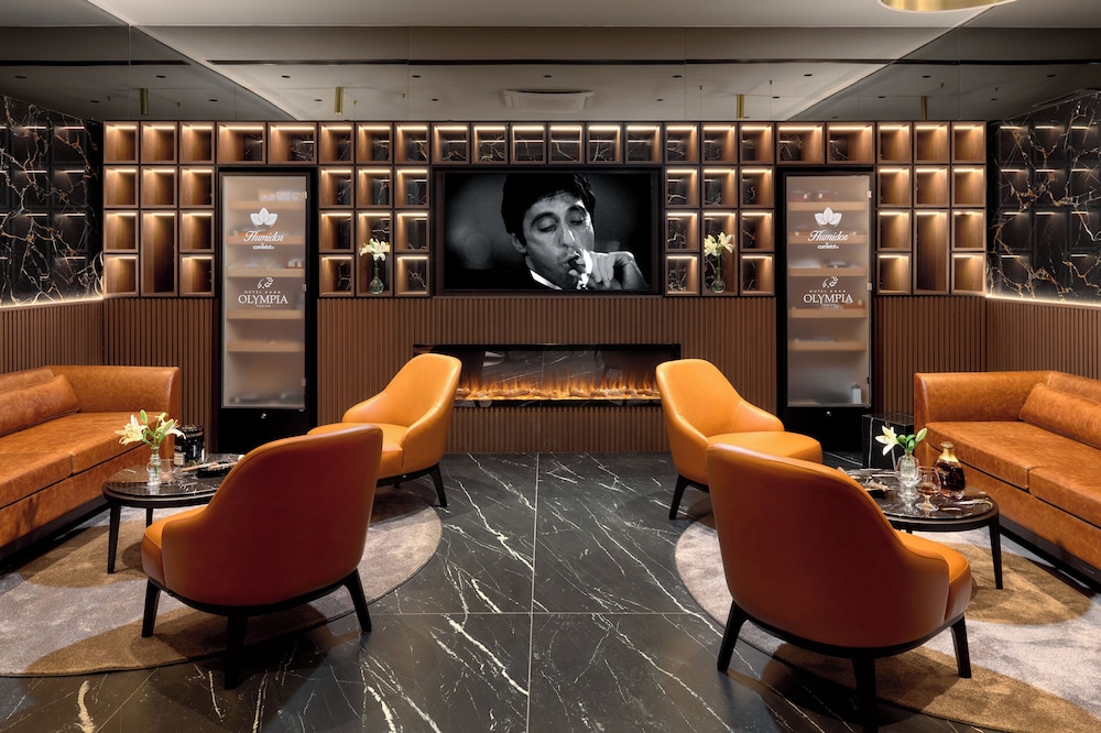 Olympia Hotel 37/50