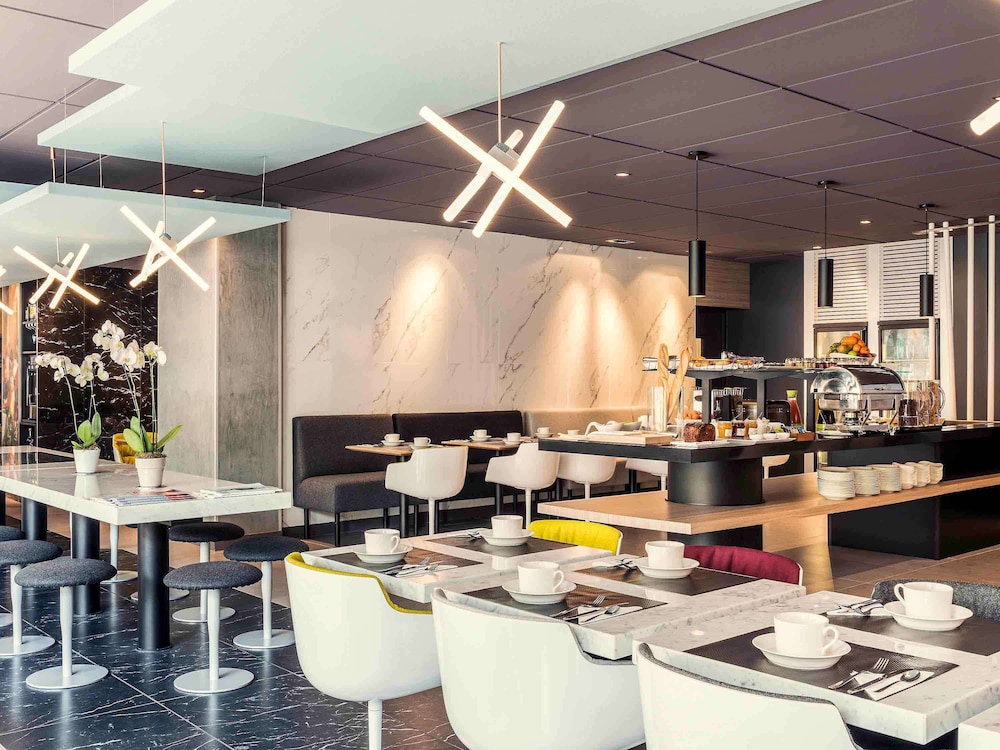 MERCURE PARIS ALESIA 45/66
