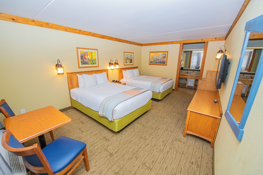 Grand Country Inn 8/32