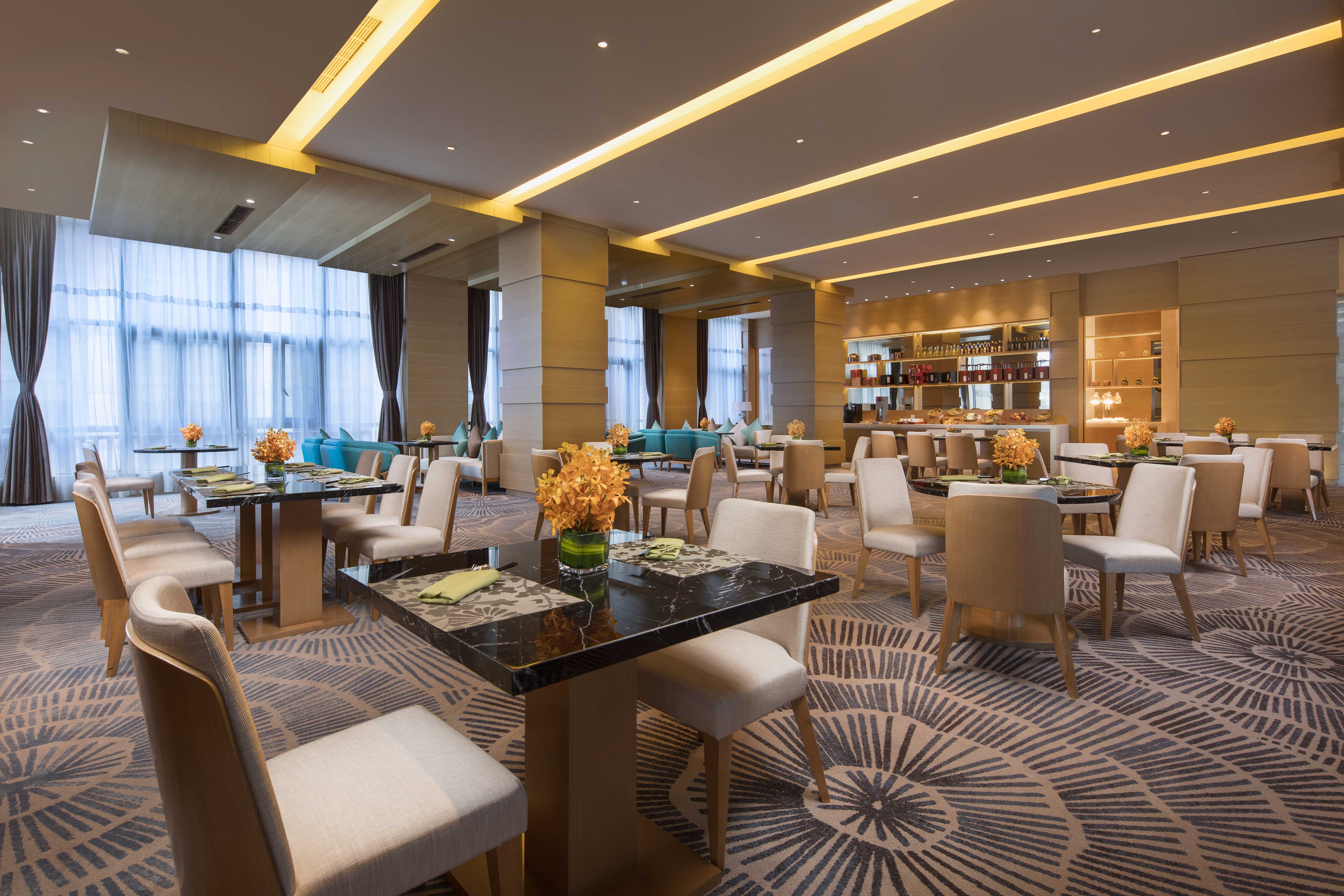 HOLIDAY INN KUNSHAN HUAQIAO 21/50