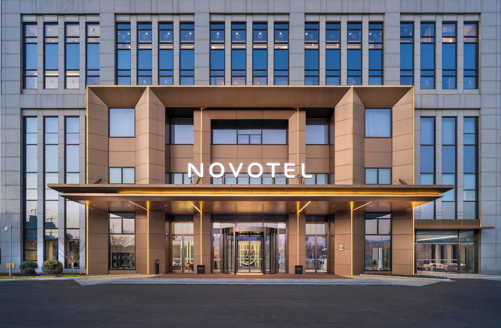 Novotel Kunshan Yangcheng Lake 2/60