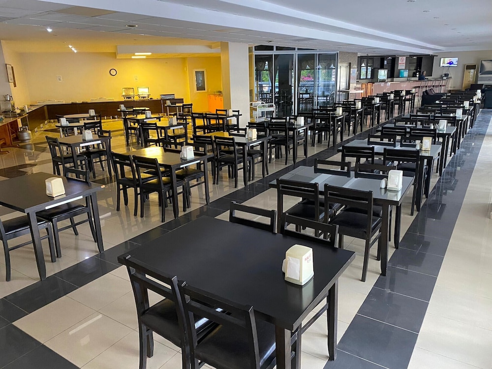 Prima Hotel 50/70