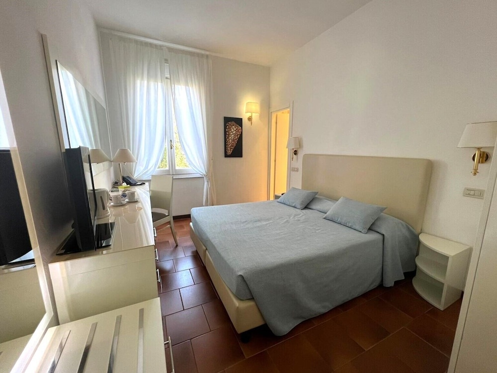 ECONOMY, DOUBLE BED