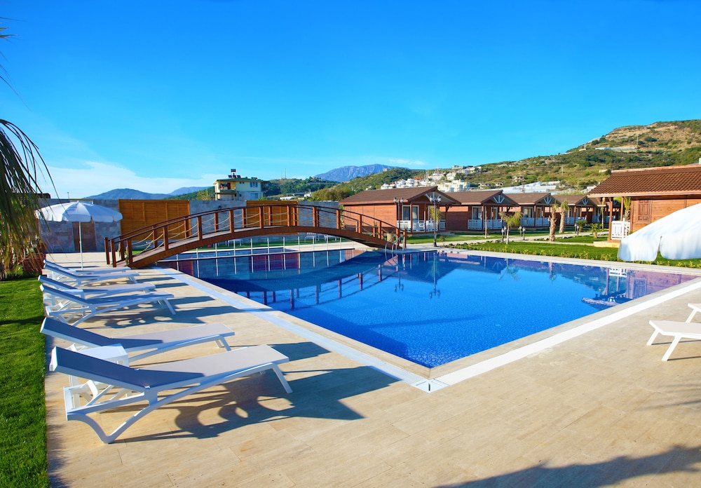 Sedir Park Bungalow Hotel 24/50