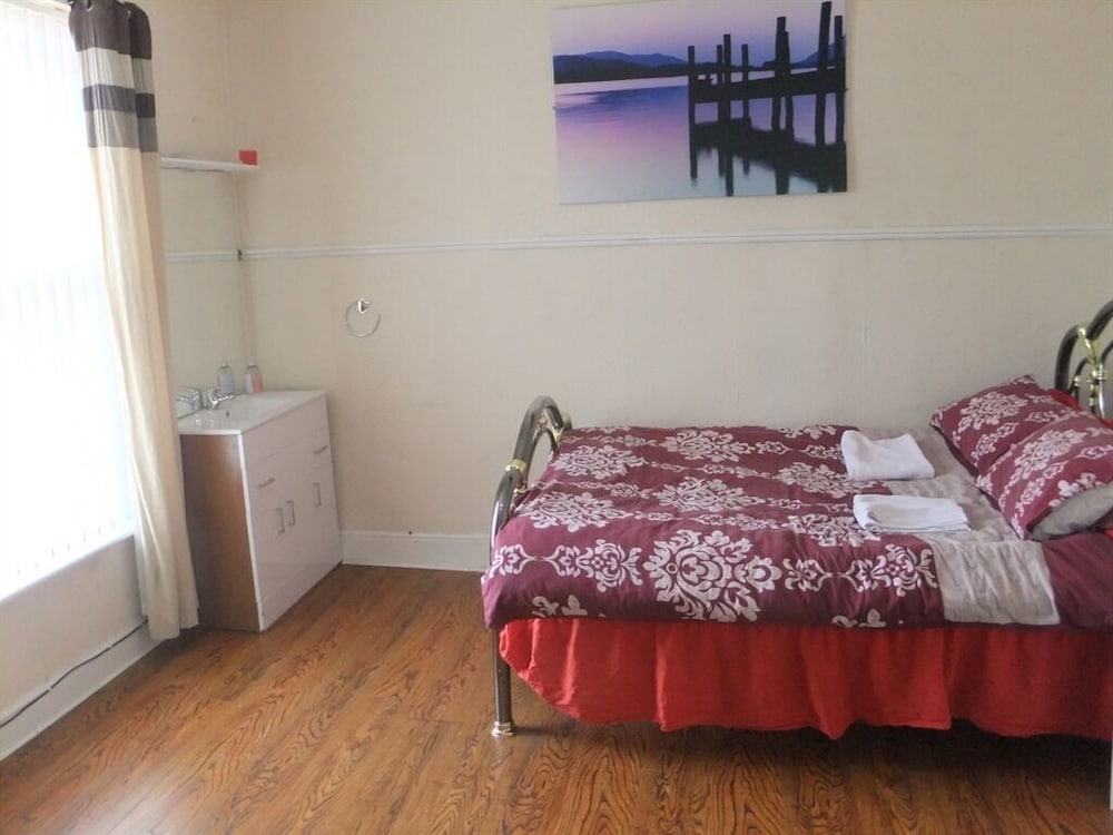 Heavenly Nights Guest House 7/34