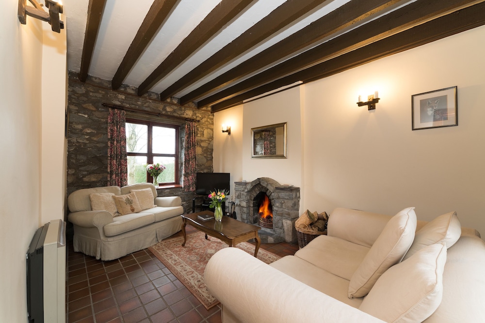 Conwy Valley Cottages 30/50