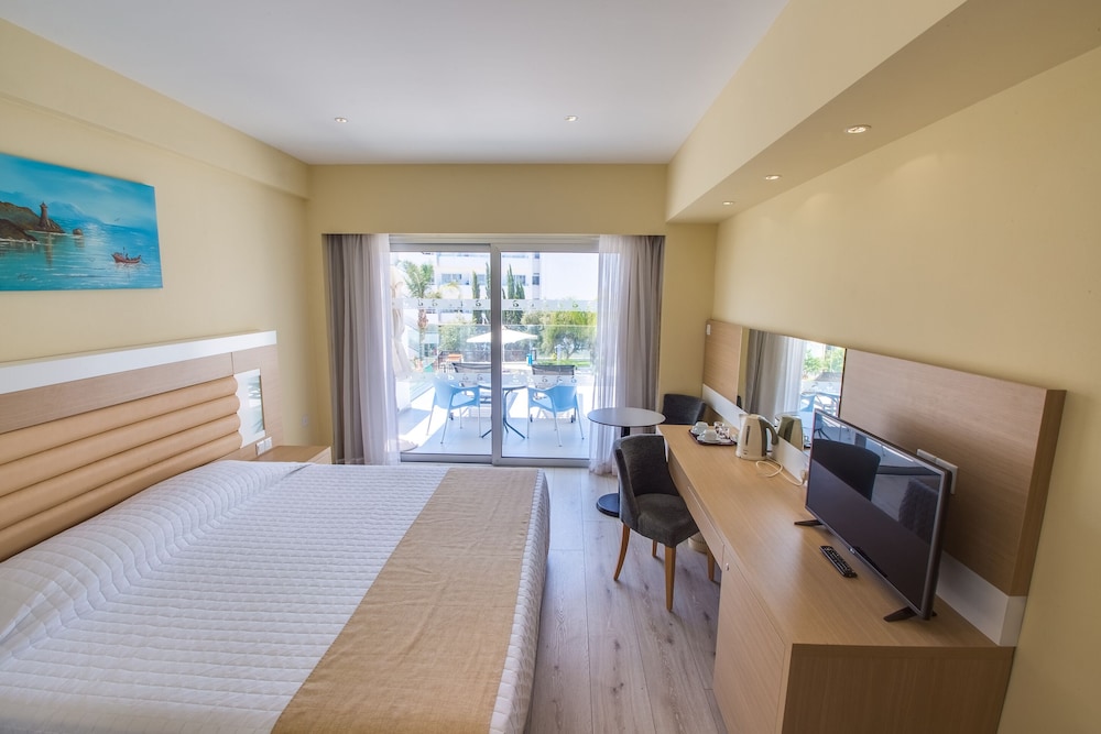 Anesis Hotel photo5