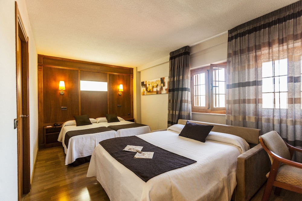 Hotel Mozarbez Salamanca 9/30