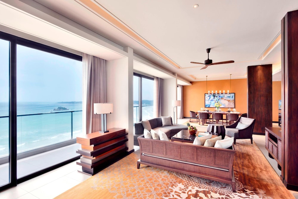 Weligama Bay Marriott Resort Spa 38/55