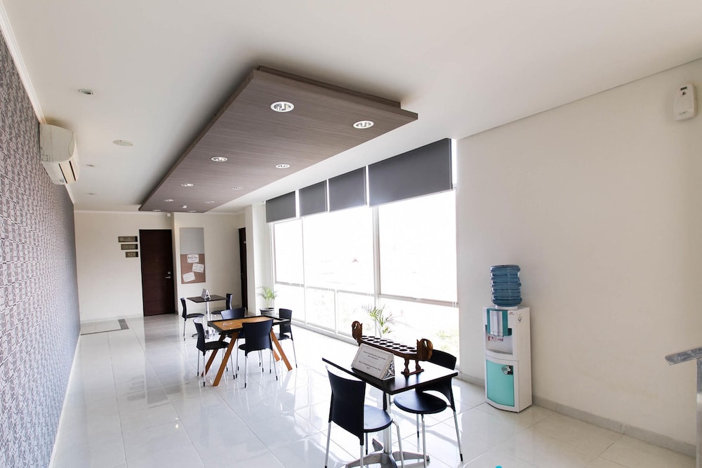 Hotel 88 Embong Kenongo 42/71