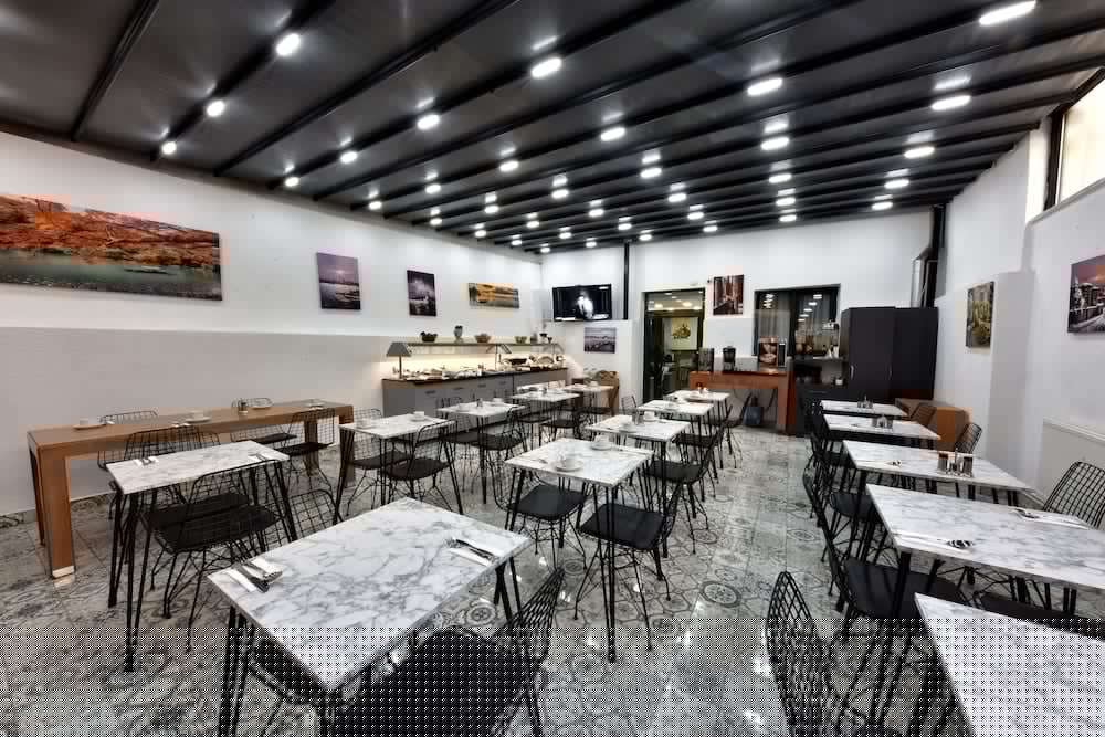 Almina Inn Hotel 41/50
