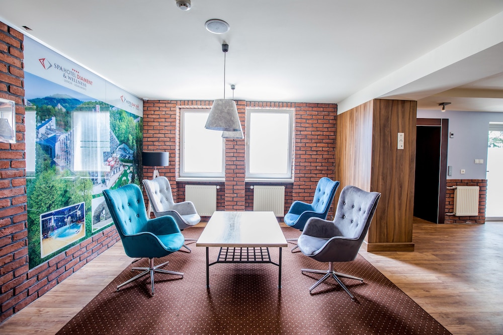 Hotel Diament Zabrze 42/66