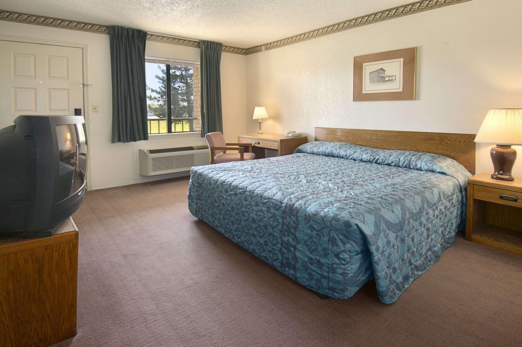 ECONOMY, KING BED