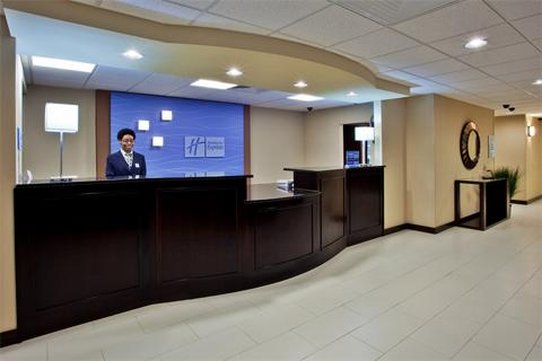 Holiday Inn Express Hotel & Suites Cordele North 15/79