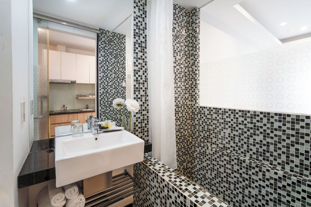 Saigon South Serviced Apartments 2 50/52