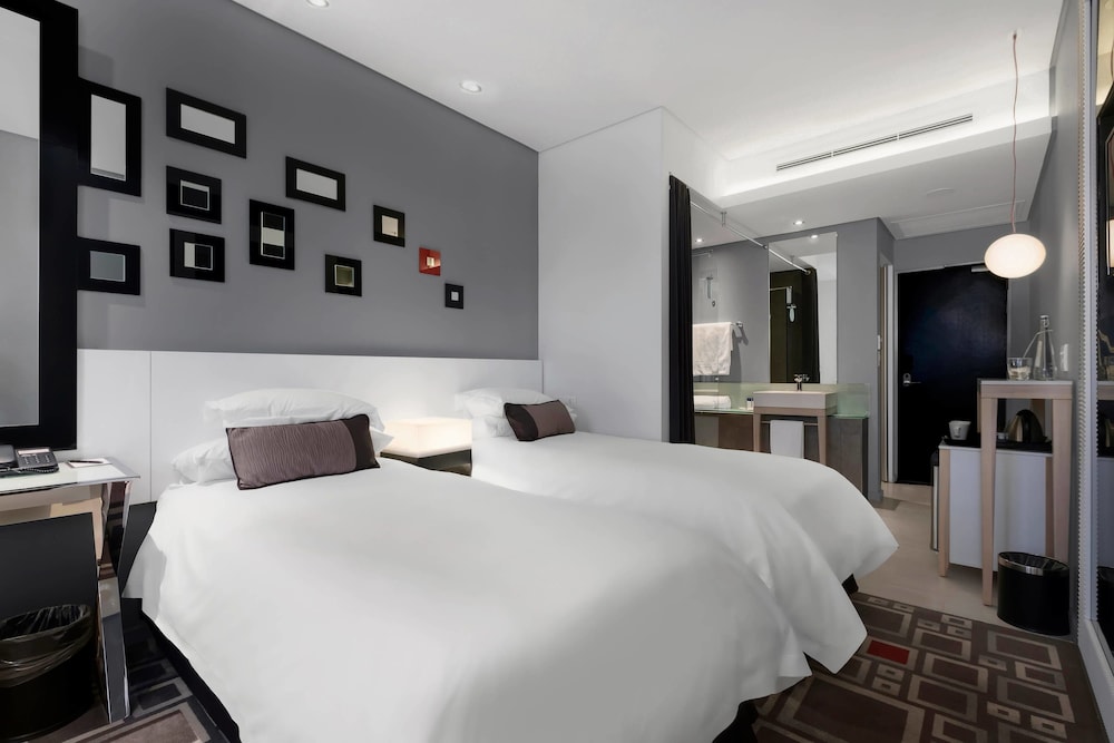 Protea Hotel Fire And Ice Menlyn 18/59