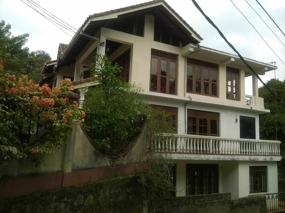 Sunny Hill Residence Kandy 3/22