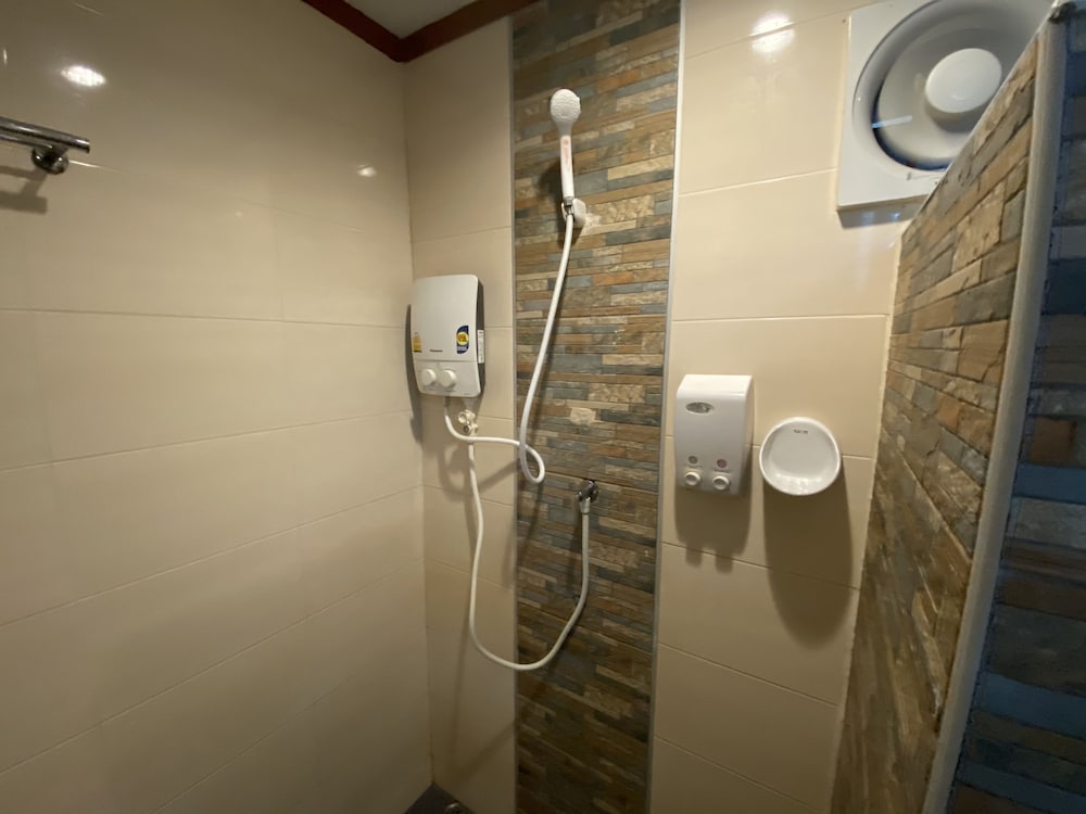 Sinsamut Koh Samed Hotel 48/48