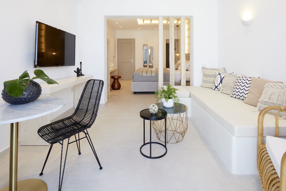 Phos The Boutique Luxury Hotel & Villas 23/50