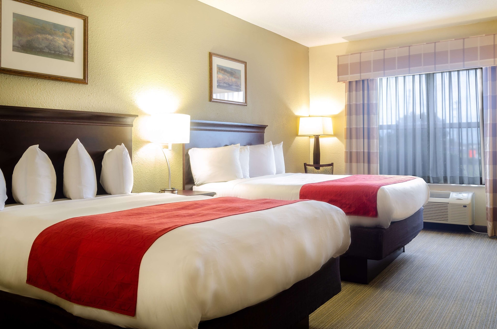 ROOM, 2 QUEEN BEDS