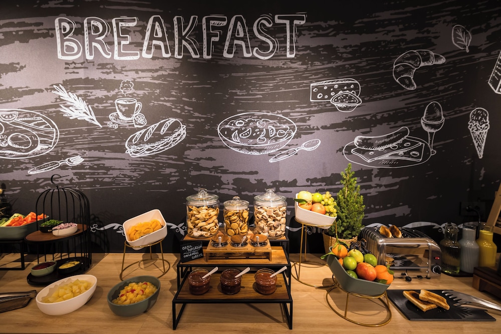 Mercure Bucharest Cantemir 19/26