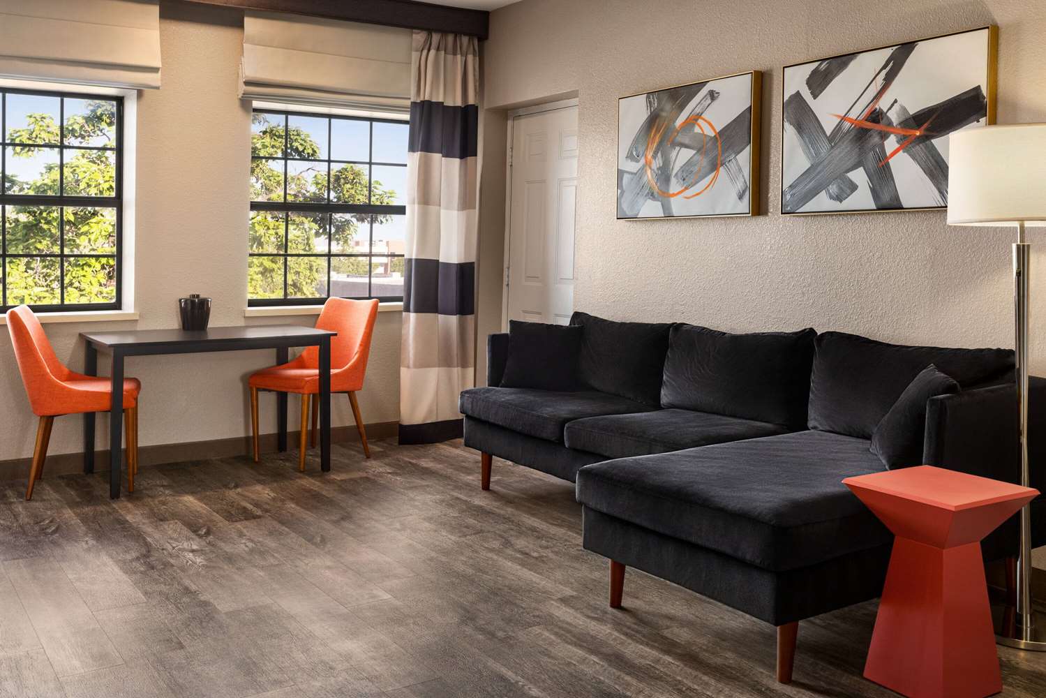 Ramada by Wyndham Albuquerque Airport 29/52