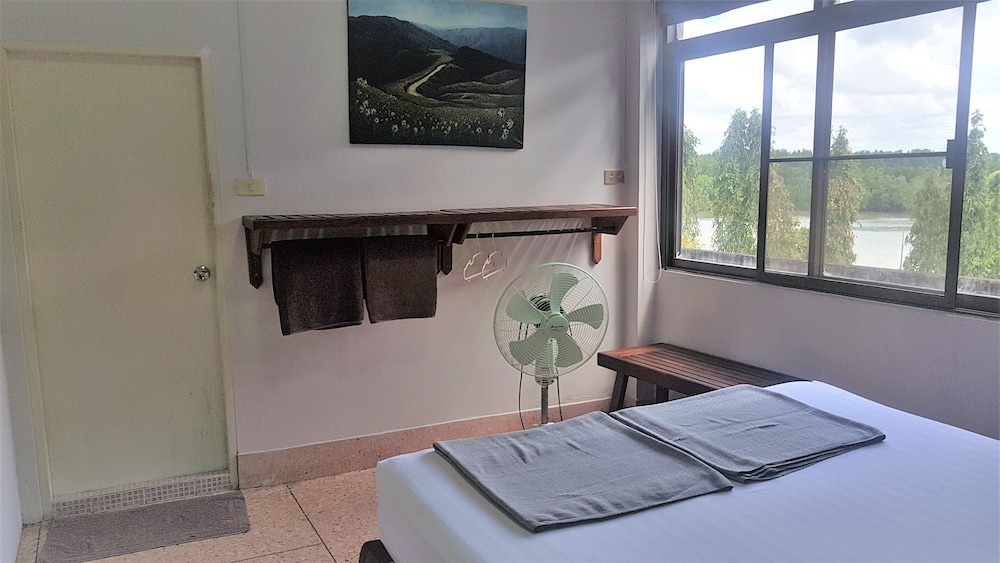 No.7 Guest House 48/61