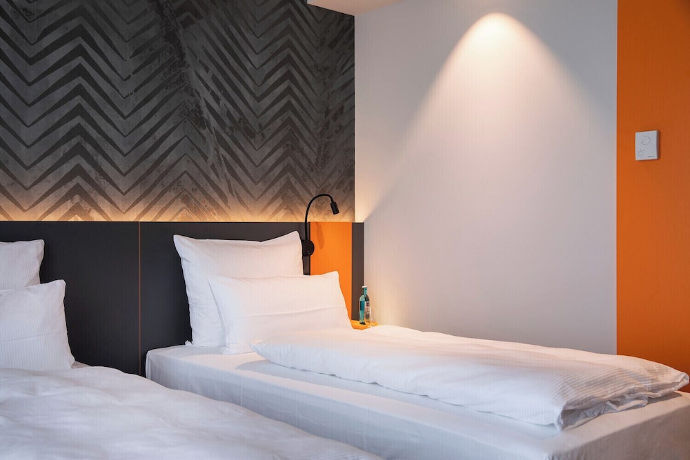 LOGINN Hotel Berlin Airport 15/59