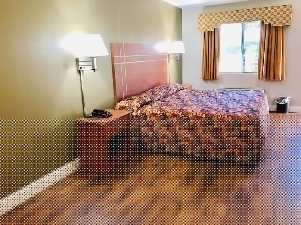 Rodeway Inn Swansea, MA 10/42