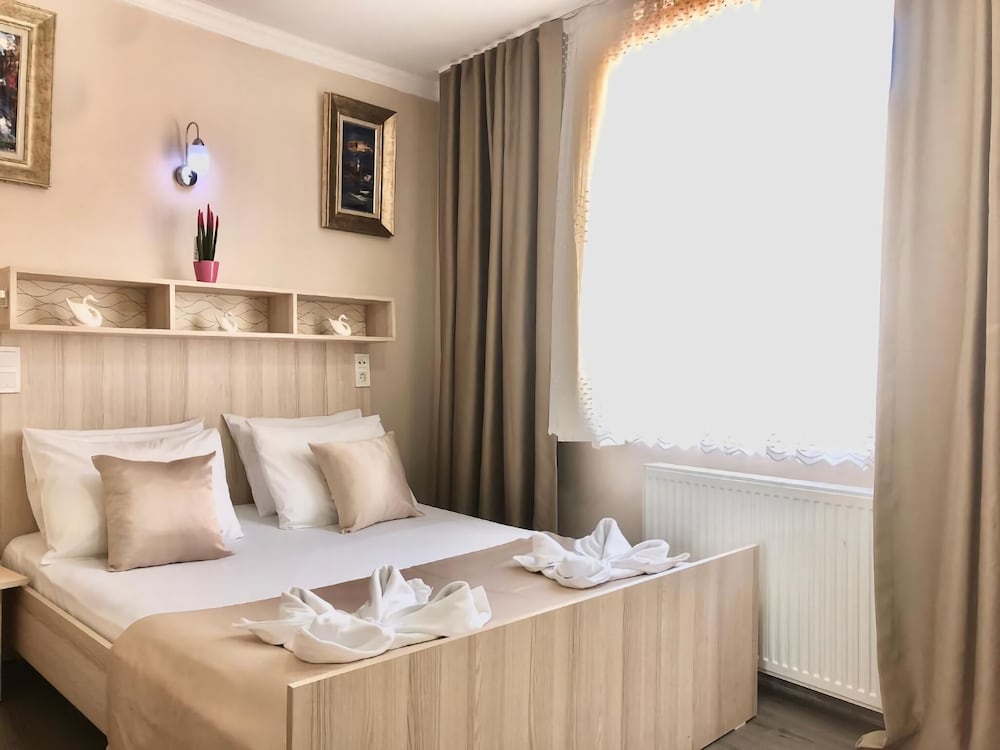 Carvan Hotel 55/55
