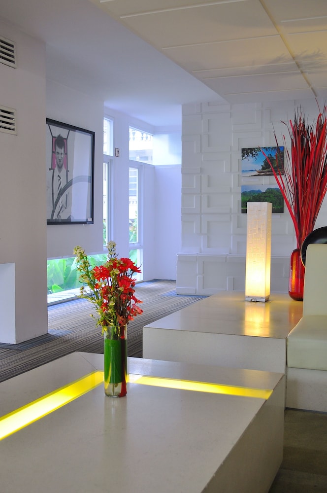 Le Fenix Sukhumvit 7/43