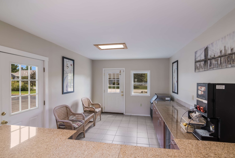 Americas Best Value Inn-Scarborough/Portland 28/38