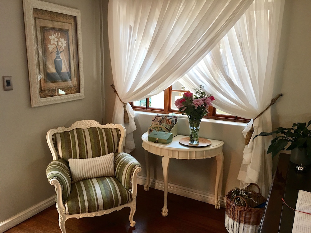 Dunvegan Execu Lodge 12/24