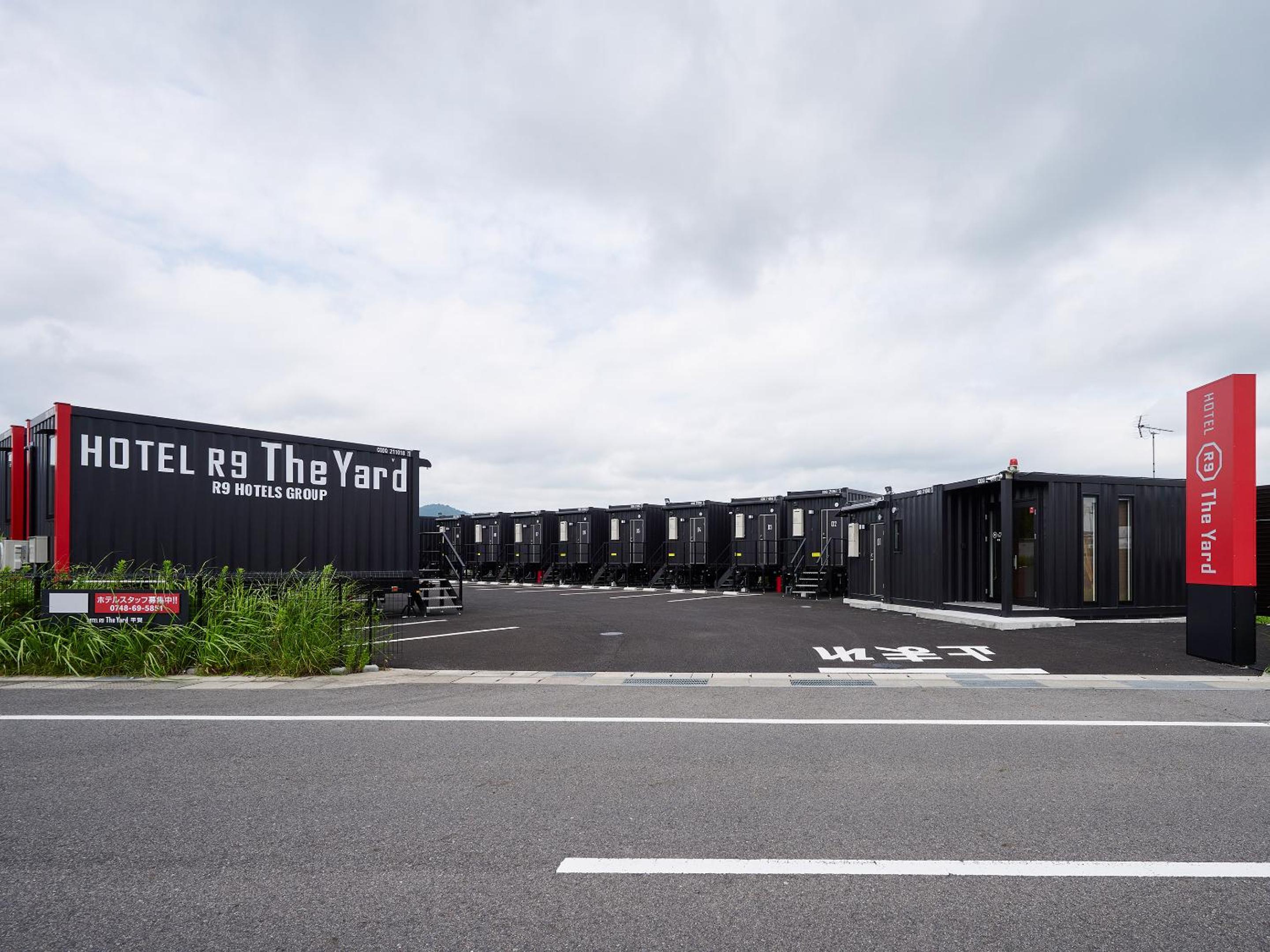 HOTEL R9 The Yard Koka 38/45