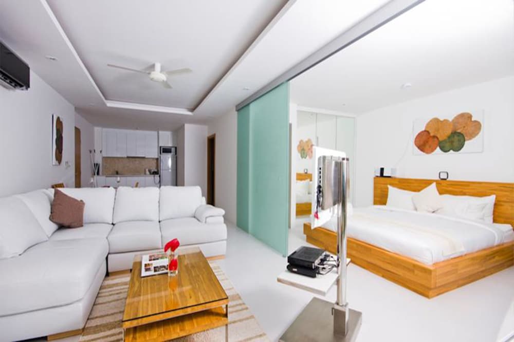 Code Samui Hotel 20/50
