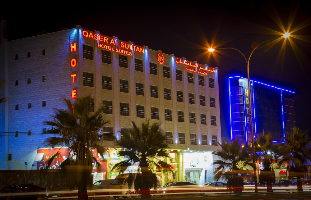 Qaser AlSultan Hotel Suites 4/42