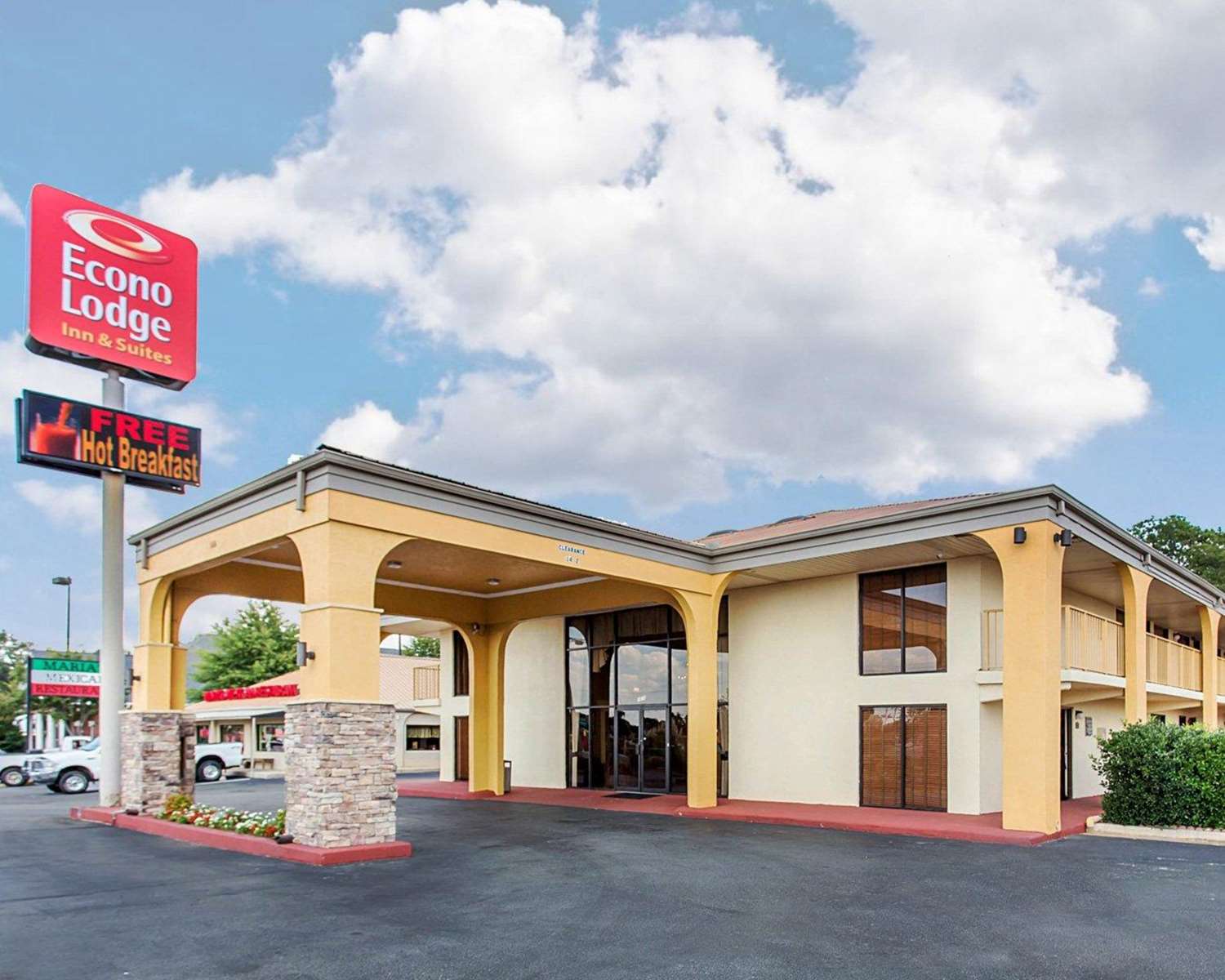 Econo Lodge Inn & Suites Griffin North 6/7