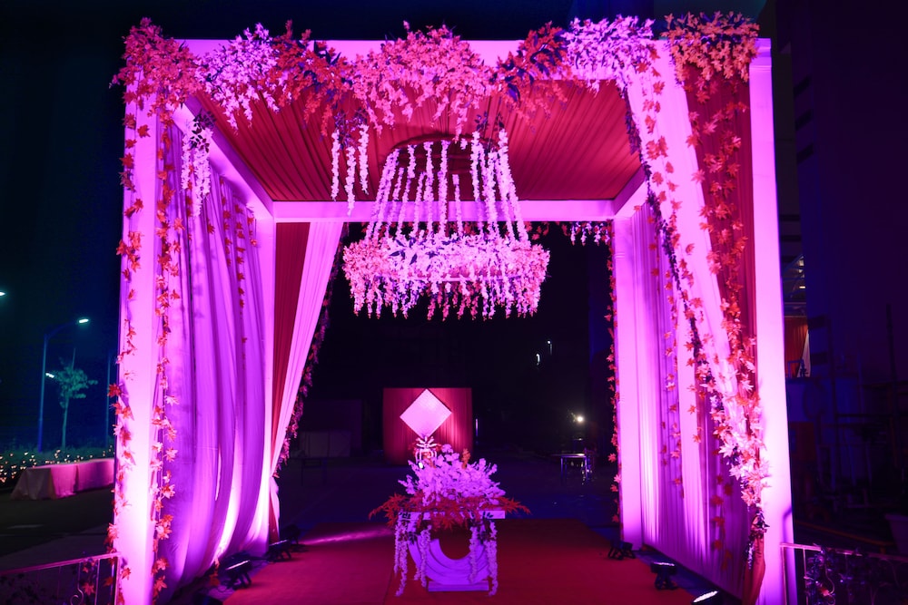 Hotel La New Delhi 7/40