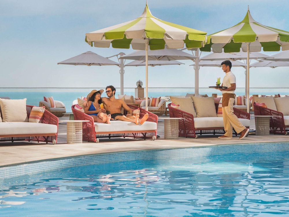 Pullman Al Marjan Island Resort 108/114