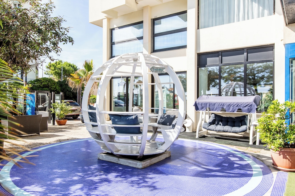 Hotel Baltic Riccione 58/68