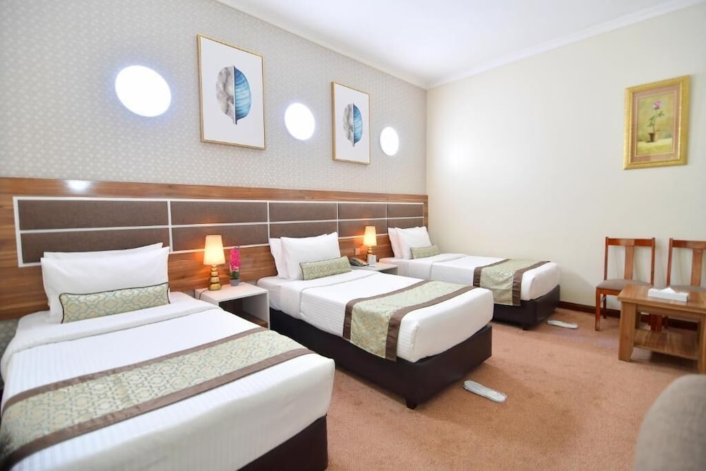 NEJOUM AL EMARATE HOTEL 18/49
