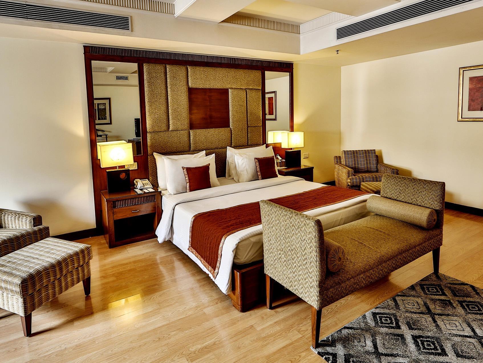 Luxury, Suite