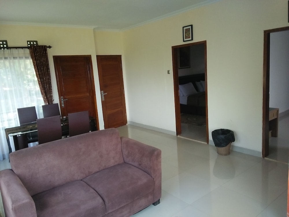 Bukit Alamanda Resort 50/71