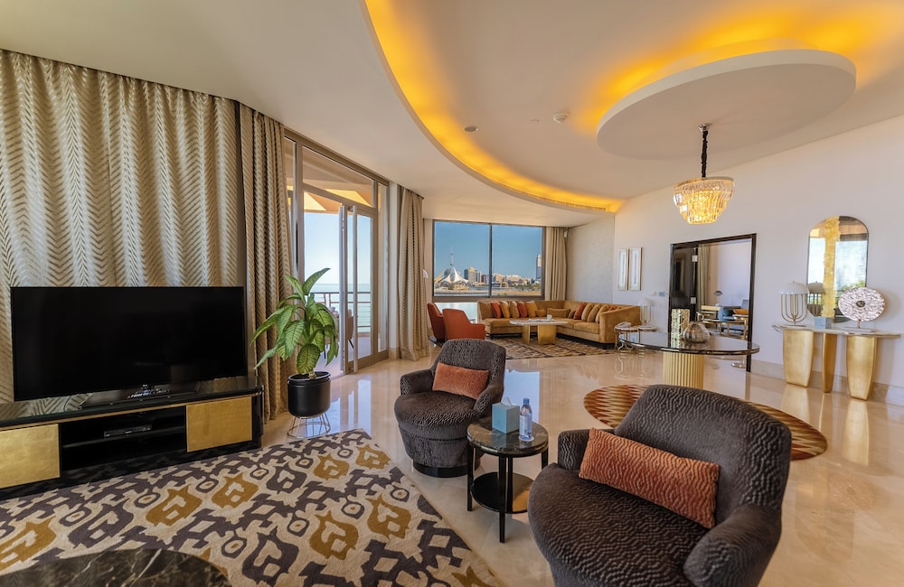 Marina Hotel Kuwait 45/67