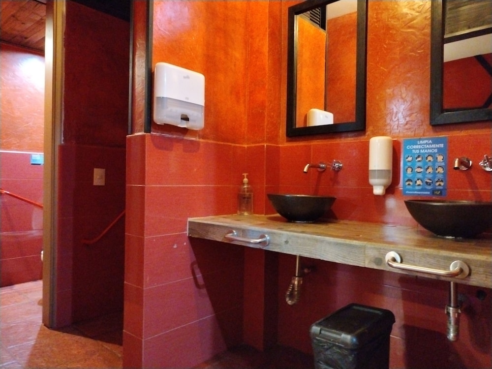 Hotel Capitan Ricaurte 65/66