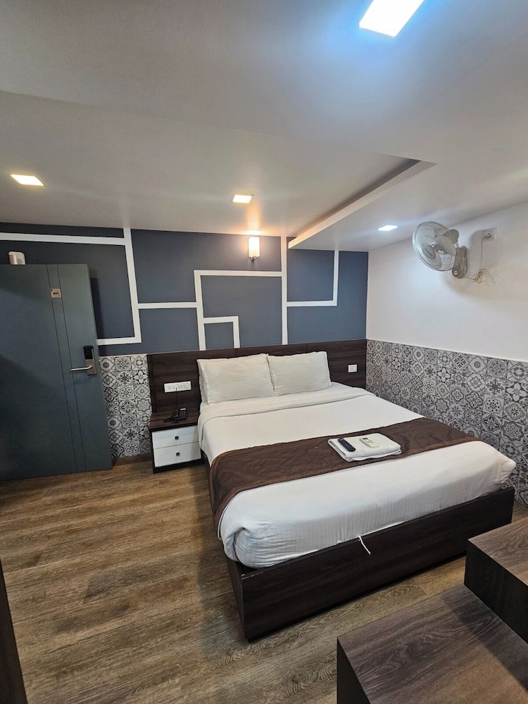 Hotel Royal Inn 28/49